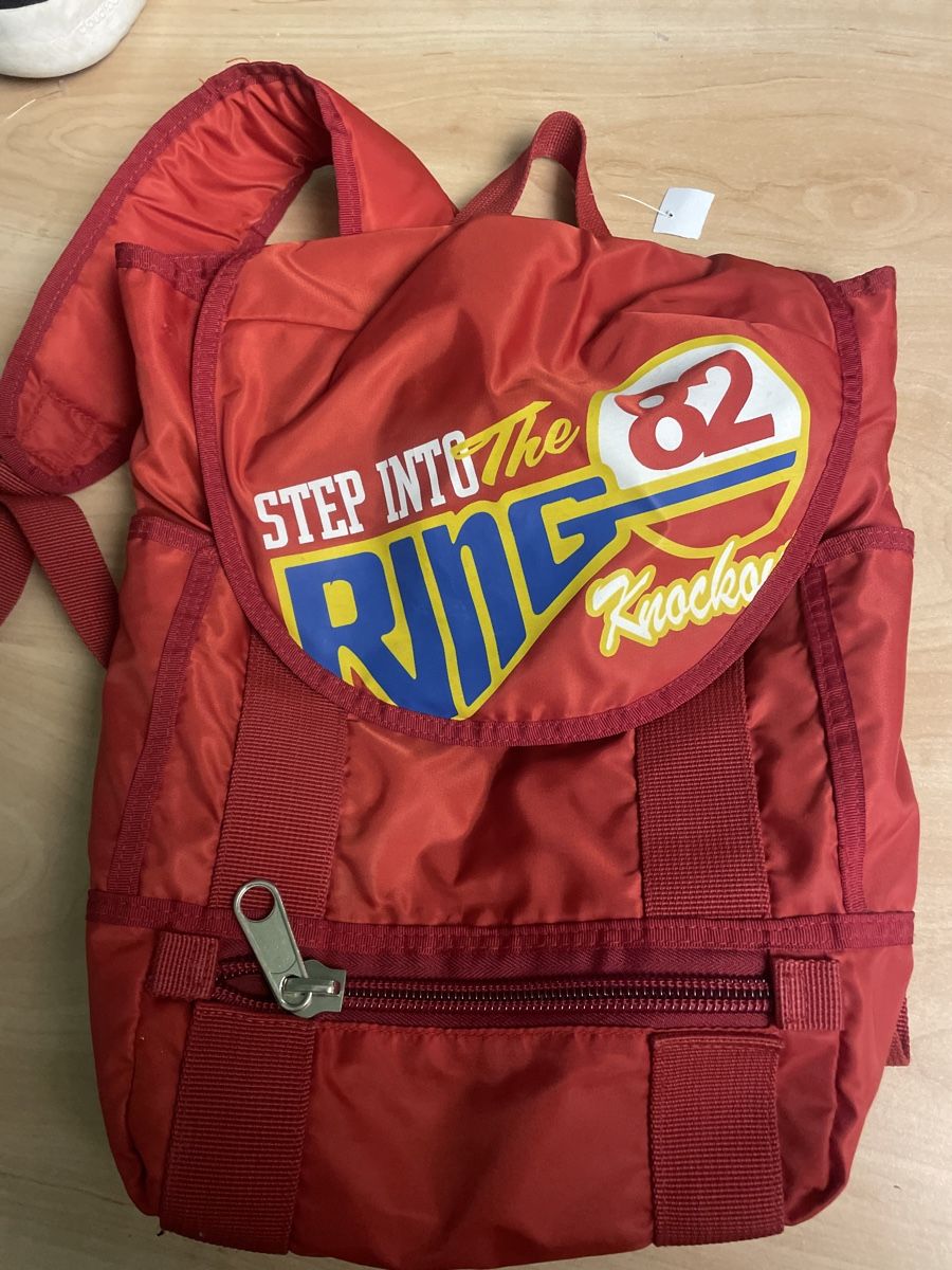 Benetton Borse & Zaini: Neuer Roter Benetton Kinder Rucksack – Nuovo (secondo la descrizione) da Obergerlafingen venduto da cabo4 5
