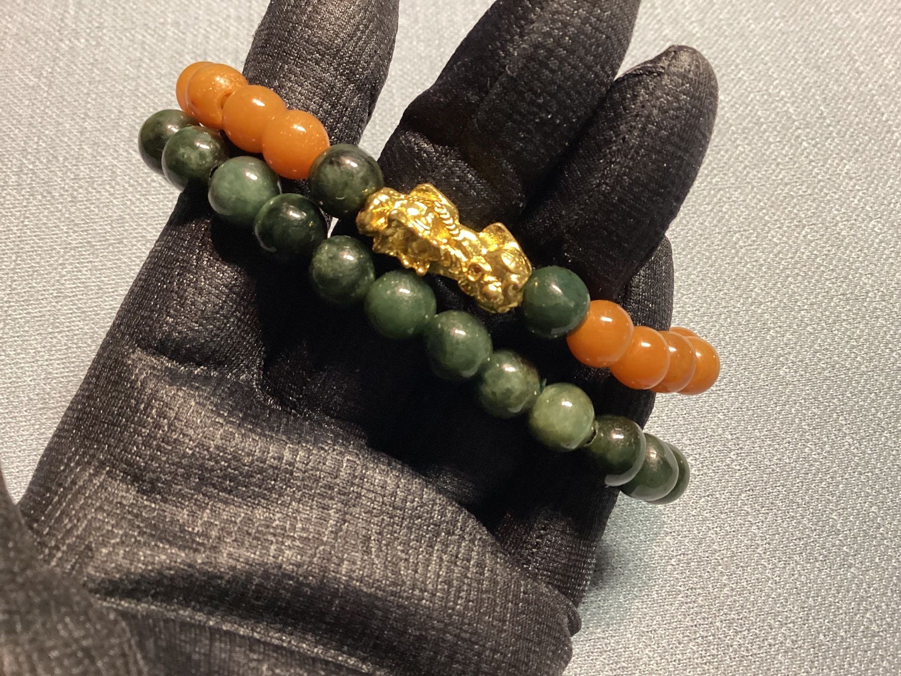 Bracciali & Braccialetti: 2 Edelstein Armbänder: Jade mit Glücksbringer Pixiu – Nuovo e nell'imballaggio originale da Laax GR venduto da Kiki-Kingdom2 2