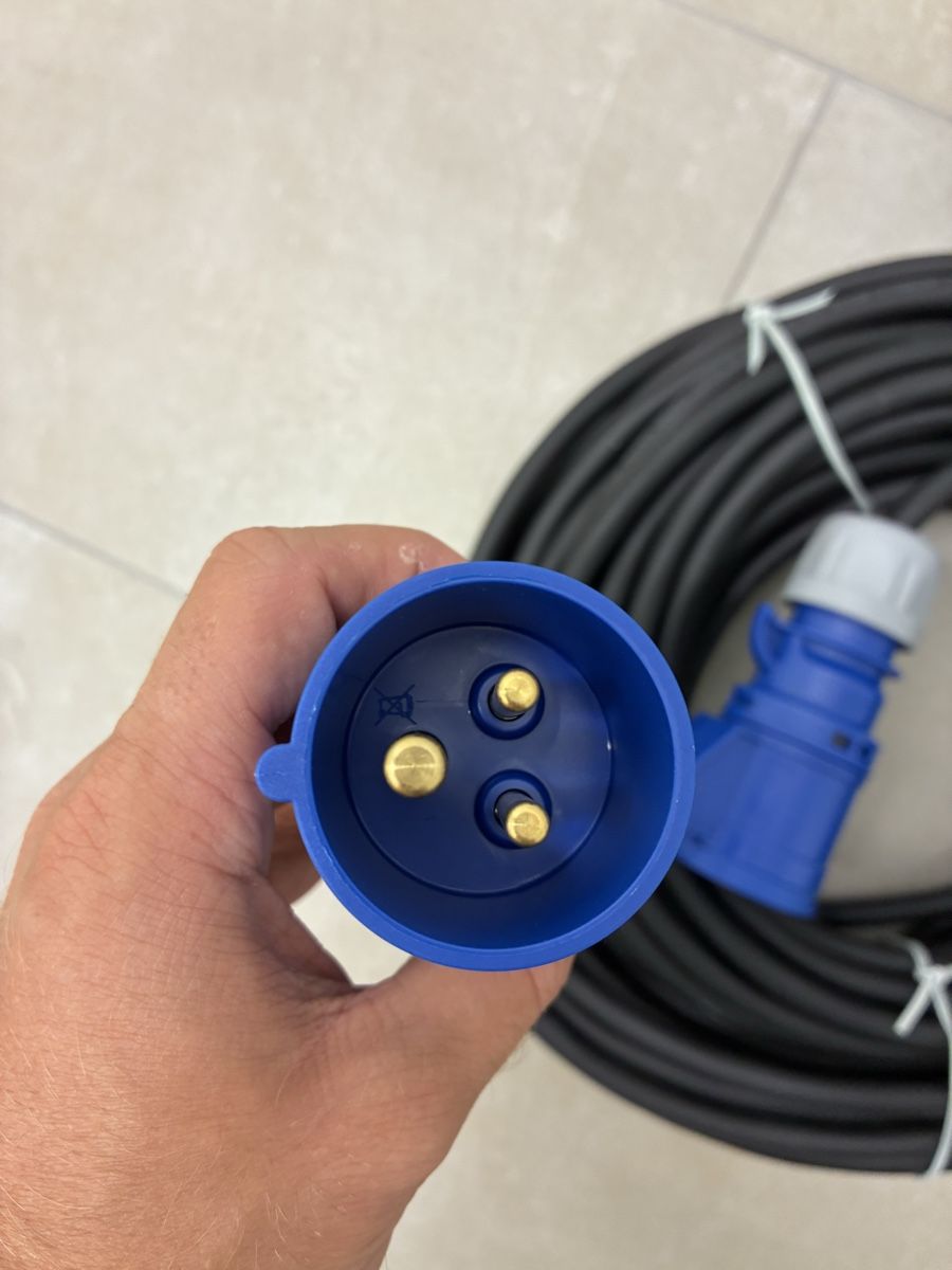 Kabel: CEE-Verlängerungskabel 25m – Neu und originalverpackt aus Affeltrangen von lev_xb9z 2