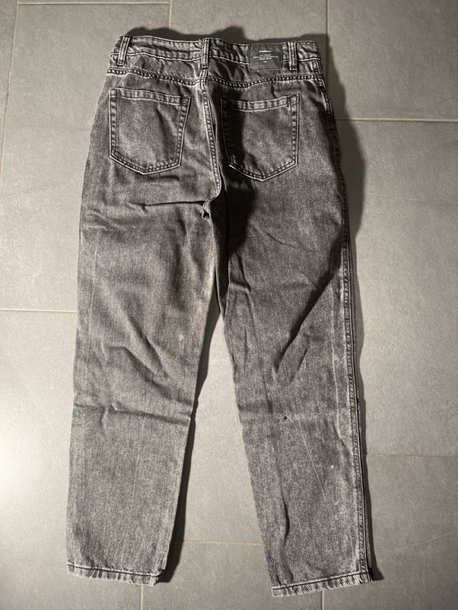 Stradivarius Jeans: Graue Jeans Stradivarius, Grösse 38 – Usato da Fulenbach venduto da F8 1