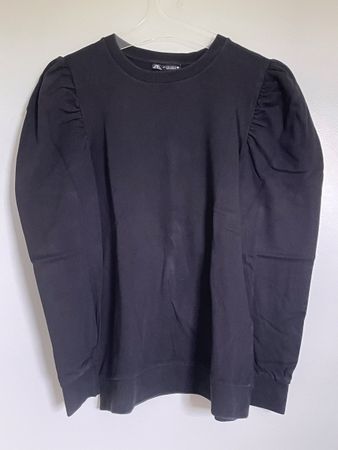 Pull Zara noir manches bouffantes, taille S