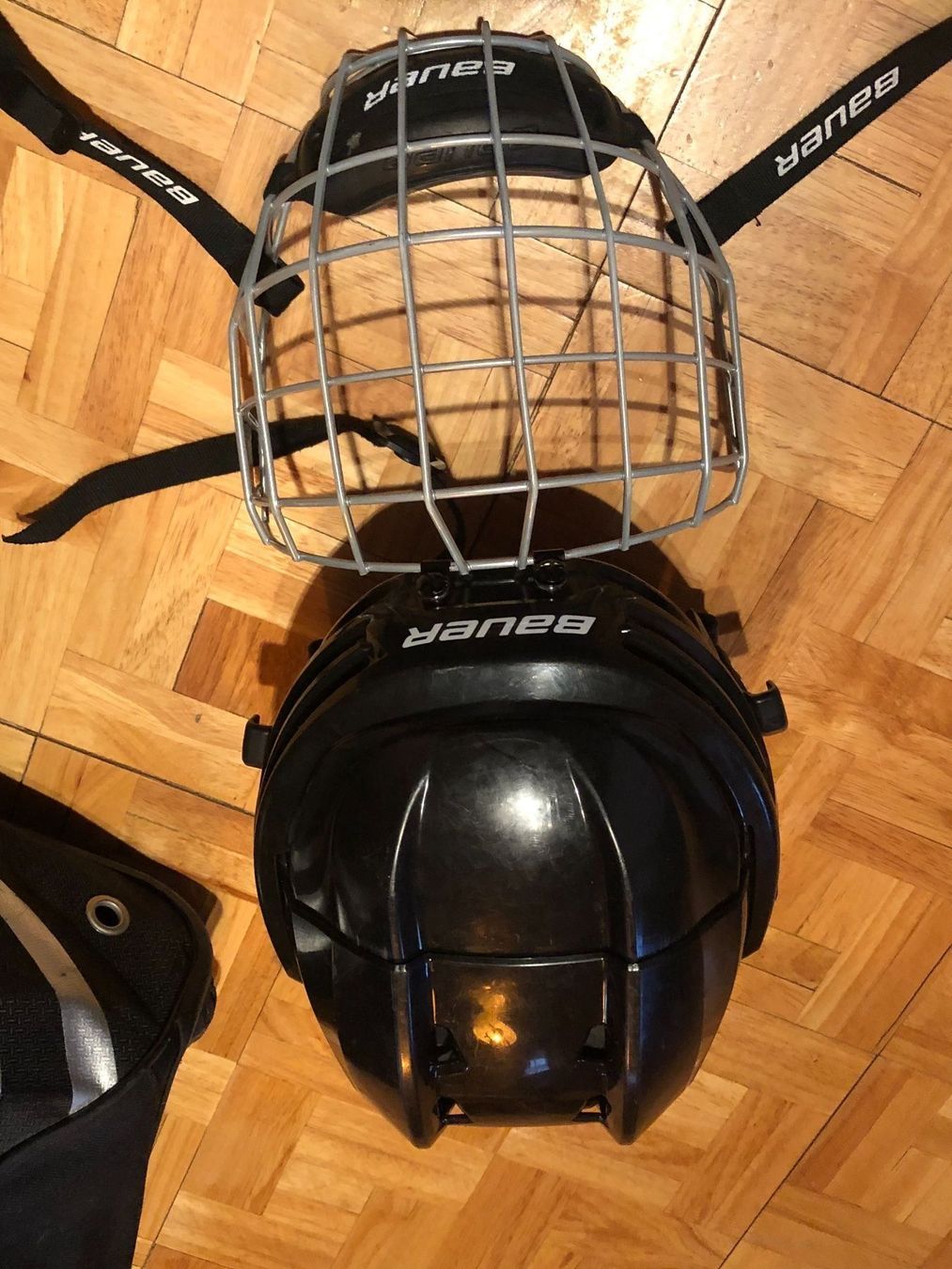 Bauer Protezioni & Imbottiture: Eishockey Ausrüstung – Usato da Arosa venduto da Paklica 3