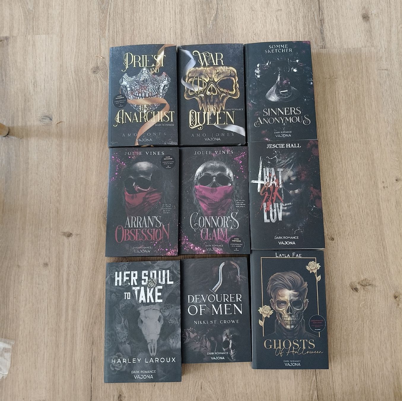 Bücher: Vajona Bücher Paket – Gebraucht aus Lichtensteig von totoaxv