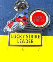 LUCKY STRIKE LEADER MOTO-RACING PIN