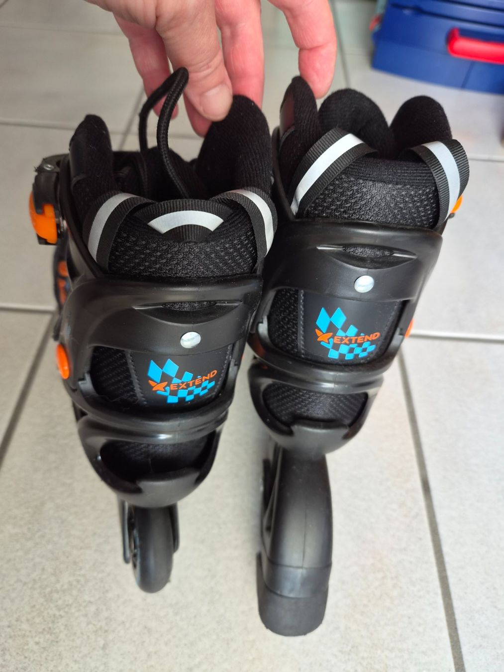 Inline-Skating & Rollschuhe: Inline Skates X-Extend verstellbar Grösse 37-40 – Gebraucht aus Hirschthal von Juribu 2