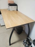 Büro- Schreibtisch