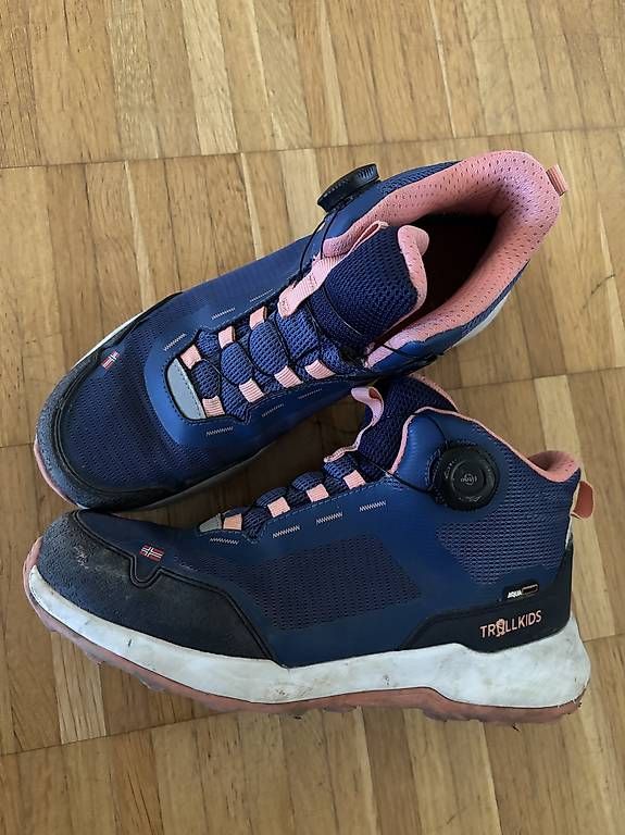 Scarpe da uomo: Wanderschuhe 38 – Usato da Münchenbuchsee venduto da Ninchen1
