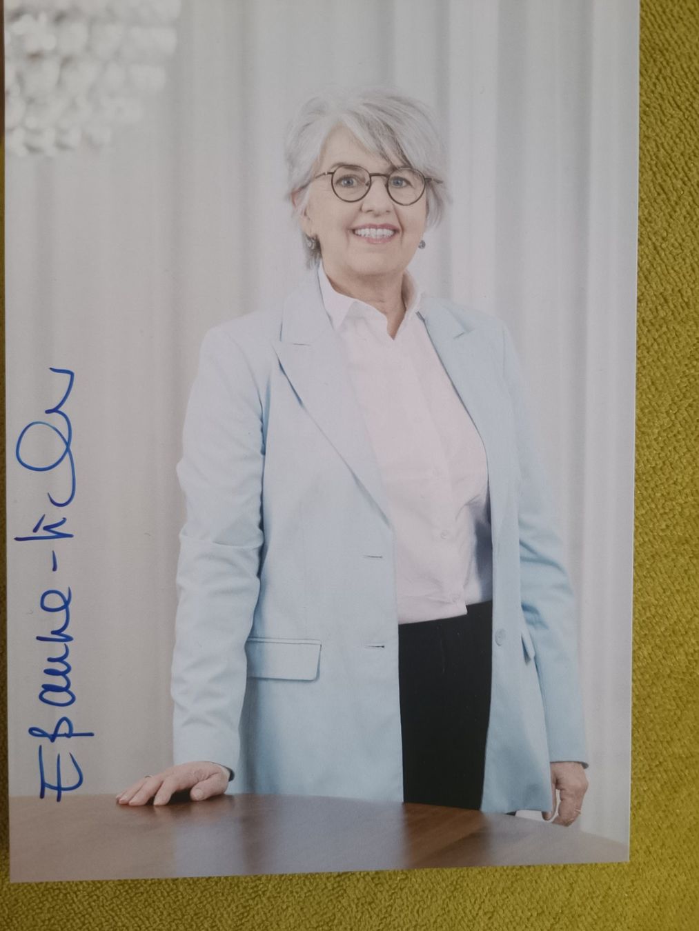 Autografi: Elisabeth Baume-Schneider - Bundesrätin – Usato da Menziken venduto da Autogramme