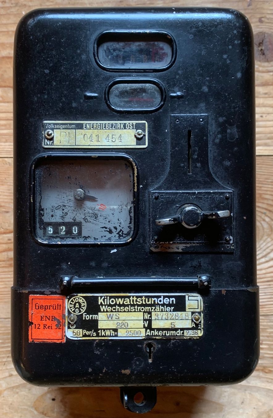 Misurare: Alter Kilowattstunden-Wechselstromzähler – Usato da Goldingen venduto da Bergler012