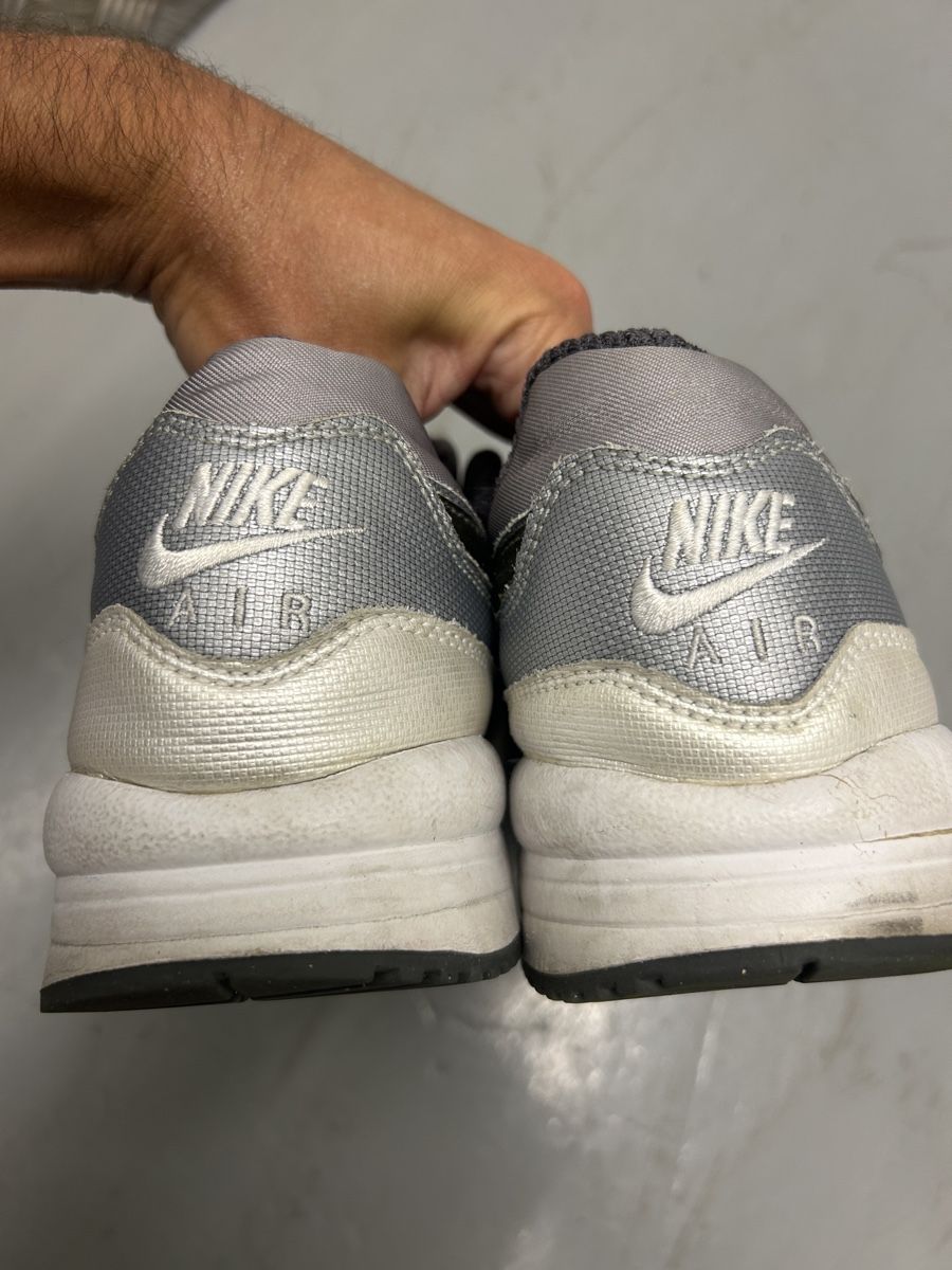 Nike Scarpe da uomo: Nike Air Max Light Schuhe, Grösse 44.5 – Usato da Bern venduto da floorball_zoro 3