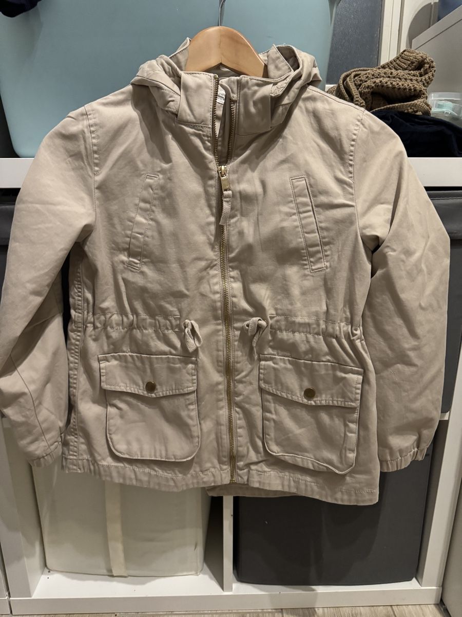 H&M Jacken & Mäntel: übergangsjacke gr. 140 h&m – Gebraucht aus Seengen von Shiara