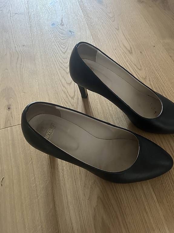 Navyboot Chaussures femmes: Navyboot Schuhe Higheels Damen Gr. 37 – D'occasion à Trimbach par glatsch01