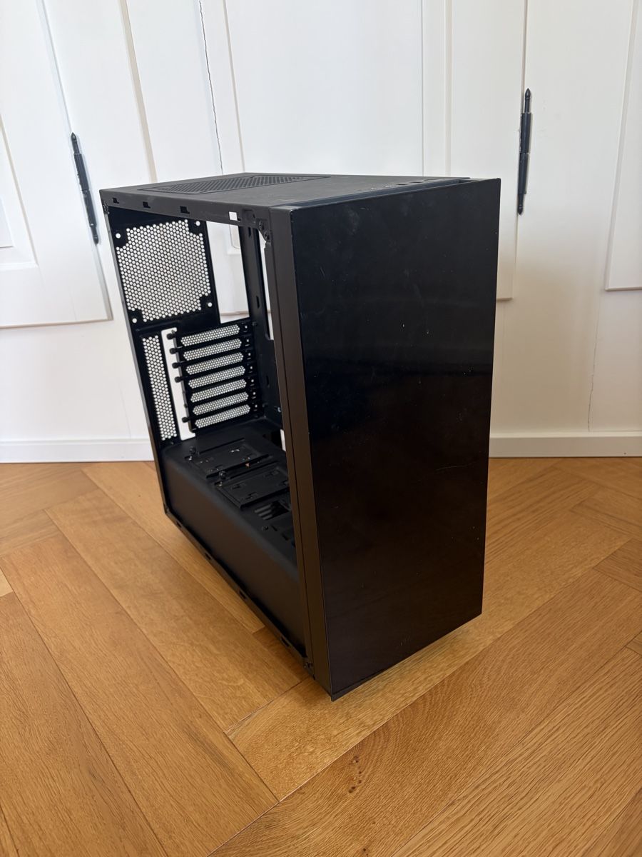 NZXT Boîtiers: PC Case NZXT S340  – D'occasion à Wikon par HighNo 1