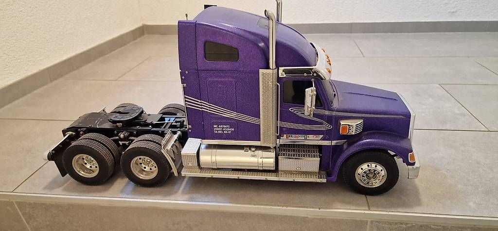Freightliner Modellini d'auto: Wegen Platzmangel zu verkaufen.... – Usato da Thörigen venduto da Suzukirf77 1
