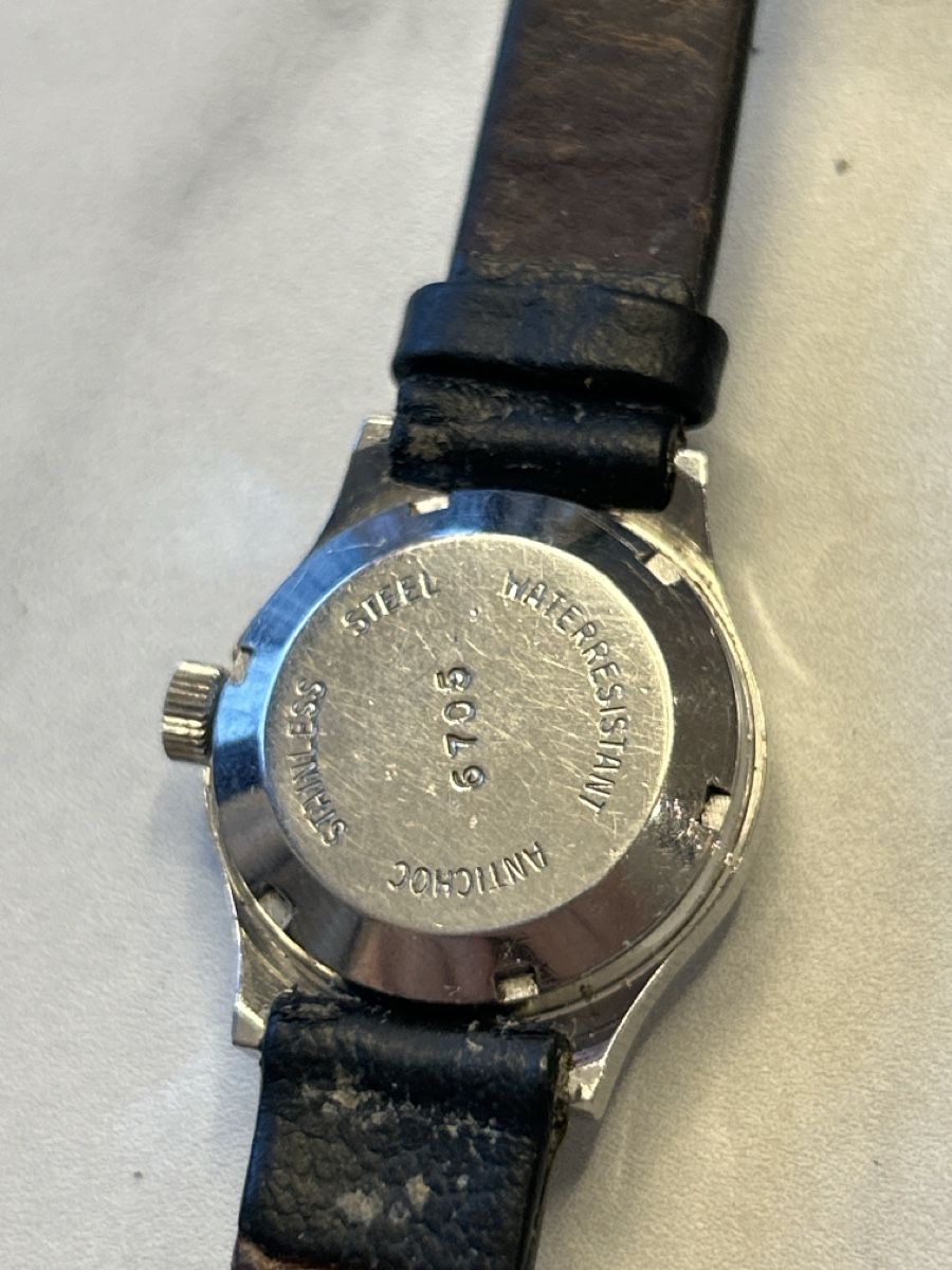 Orologi: Cardino Damenuhr Quartz – Difettoso da St. Gallen venduto da LeonK. 2