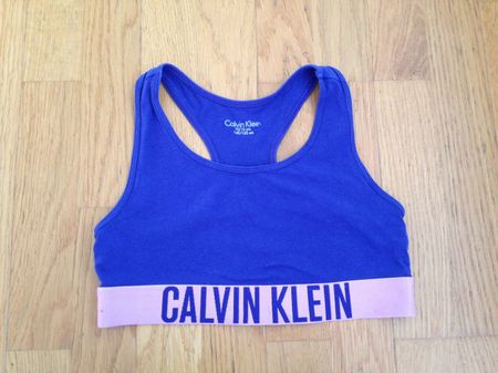 Top Calvin Klein