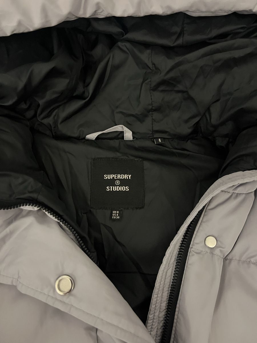 Superdry Cappotti: Superdry Winterjacke – Usato da Märstetten venduto da zerolvlup 2