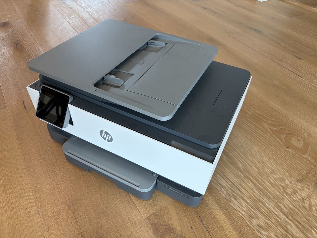 Hewlett Packard Stampanti: HP OfficeJet Pro 8022e Drucker mit Scanner – Usato da Steinach venduto da marcs191