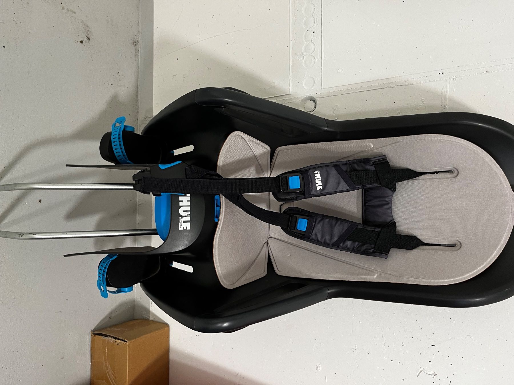 Thule Carrozzine: Thule RideAlong 2 zu verkaufen – Usato da Baar venduto da mar_5qp6 2
