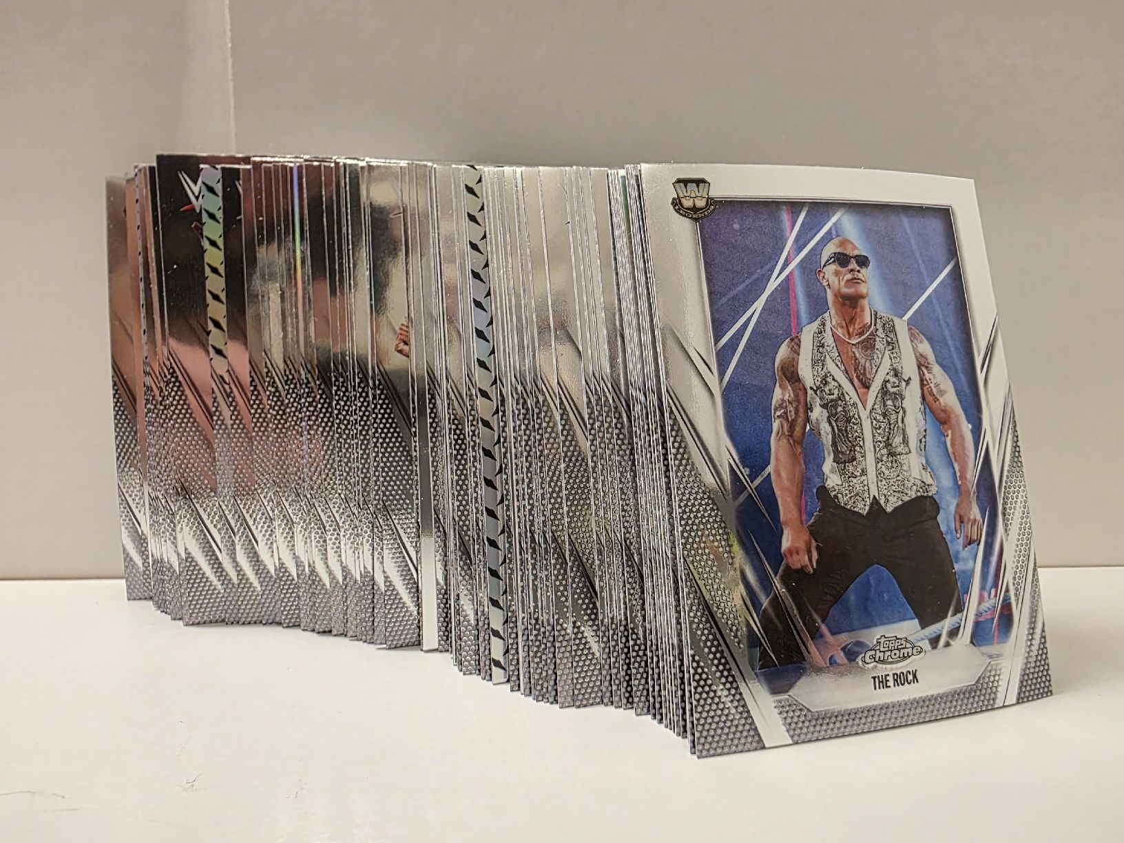Topps Carte collezionabili: Topps Chrome WWE Trading Cards 122 Stk. – Nuovo (secondo la descrizione) da Muttenz venduto da zio_ttl5 5