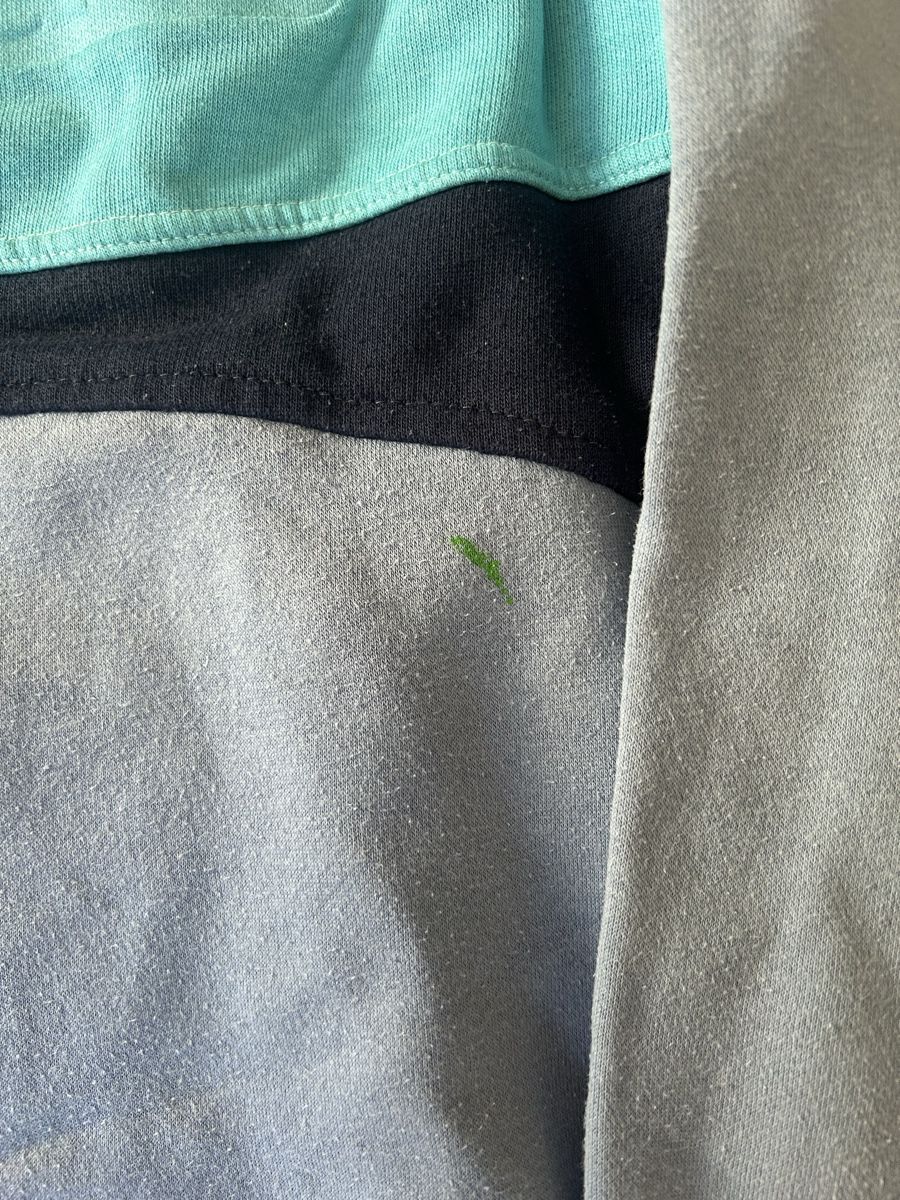 Adidas Pullover & Sweatshirts: Adidas Pullover – Gebraucht aus Bern von maurus.schoenle 1