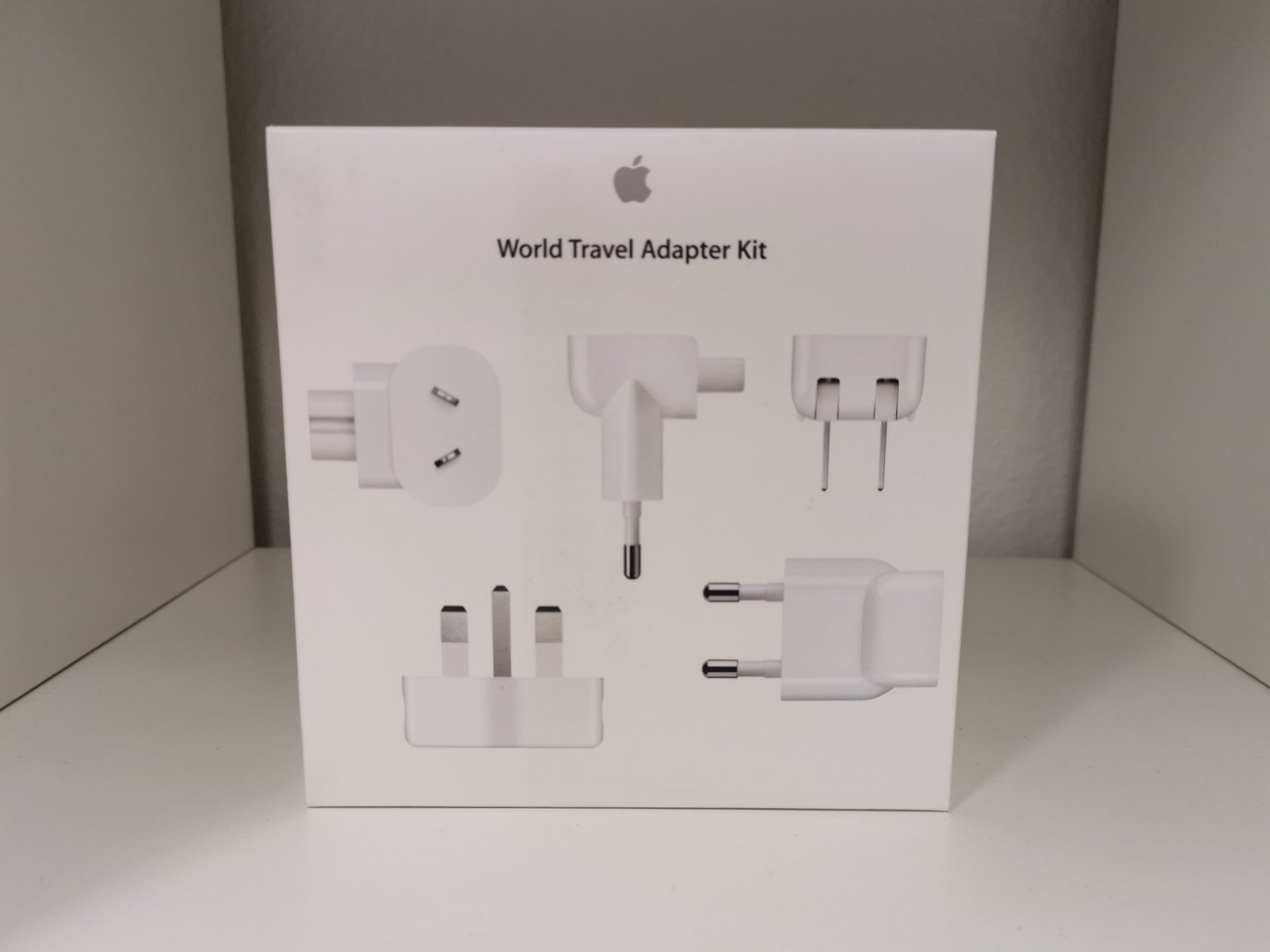 Apple Unità & Adattatore: Apple Reise Adapter Kit – Nuovo e nell'imballaggio originale da Derendingen venduto da janamari