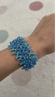 Bracelet artisanal unique en perles bleues, style hivernal