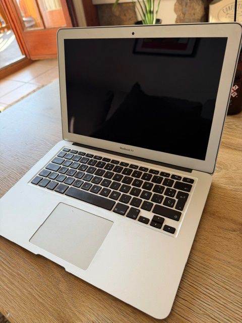 Apple Notebook: MacBook Air 13 – Usato da Villars-sur-Ollon venduto da and_y6lm 1