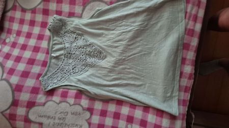 Damen Top mintgrün mit Spitze S