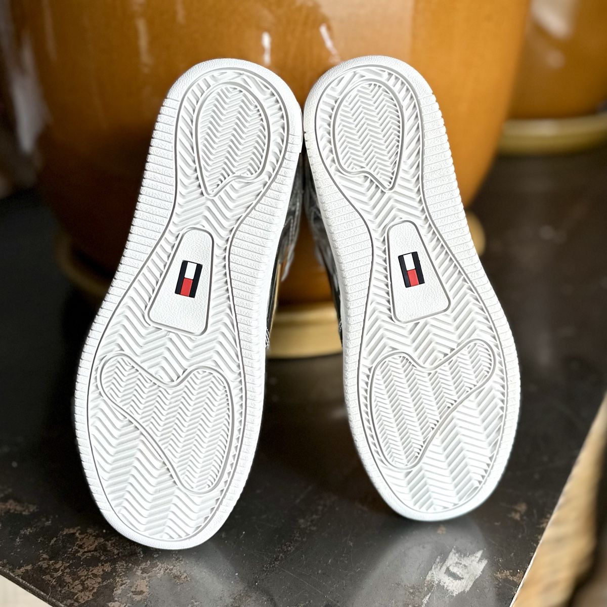 Tommy Hilfiger Scarpe da donna: Tommy Jeans Sneaker / Turnschuh – Nuovo (secondo la descrizione) da Hitzkirch venduto da NiCia. 3