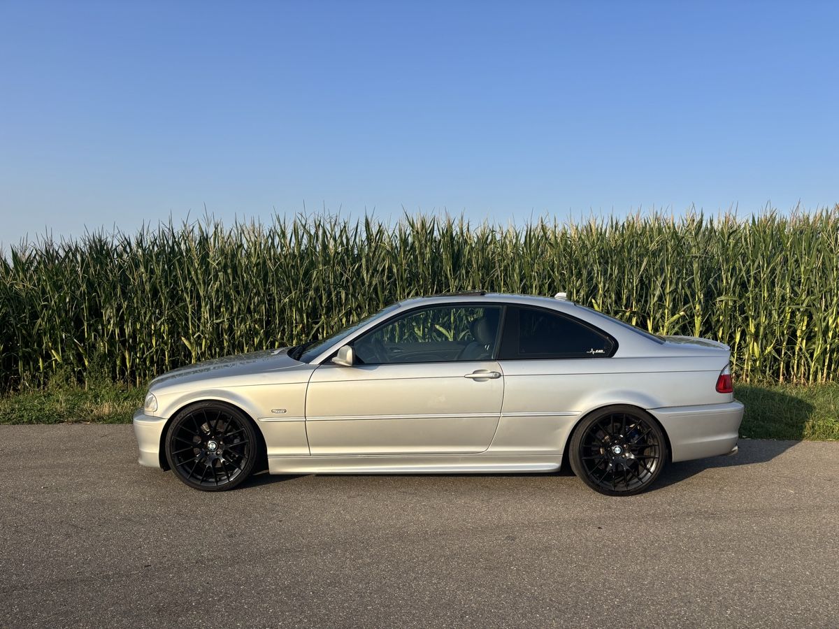 BMW Autos: BMW 330Ci E46 Coupe – D'occasion à Ruswil par Fellmannmarco96