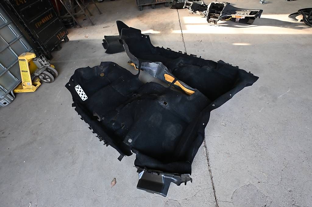 Subaru Tutti pezzi di ricambio auto: Teppich Subaru WRX – Usato da Frick venduto da sandro_martin 1