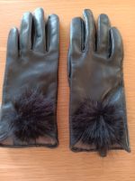Schwarze Lederhandschuhe Gr. L mit Pelzbommel Winterhandschu