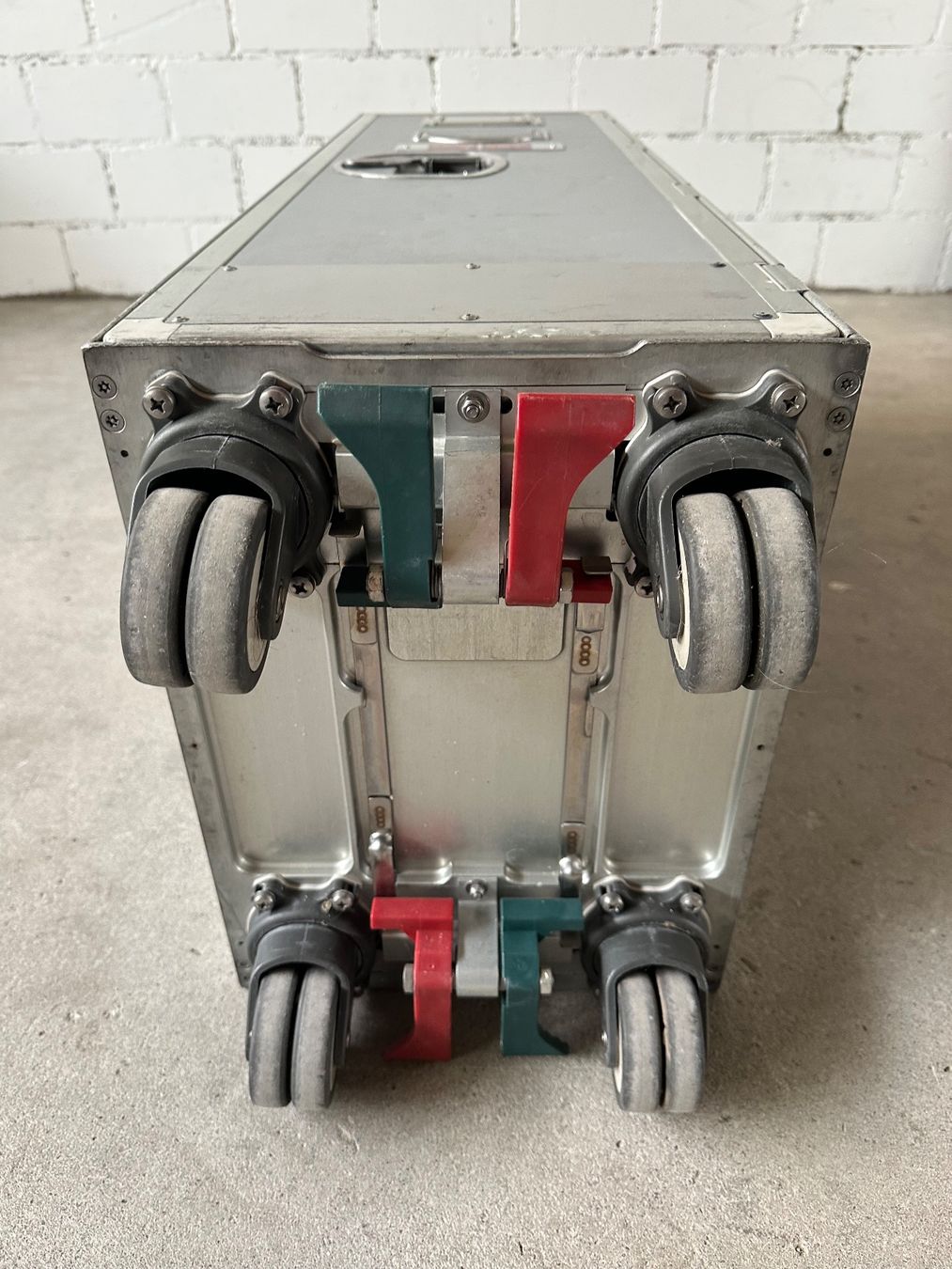 Altro in Aeronautica: SWISS Trolley/Bordwagen – Usato da Zürich venduto da voll-l 3