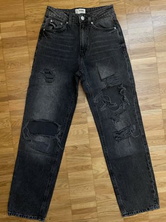 Jeans noir taille haute