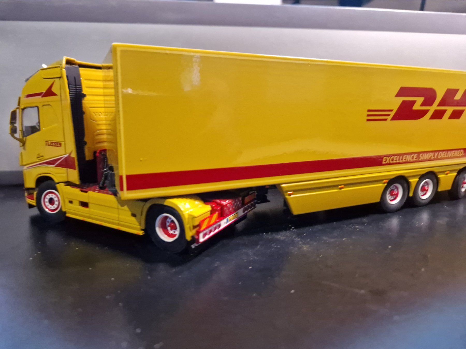 WSI Models Kits de montage: Tijesen DHL WSI- Modell 1:50 – D'occasion à Dürnten par gahtscho0815 3