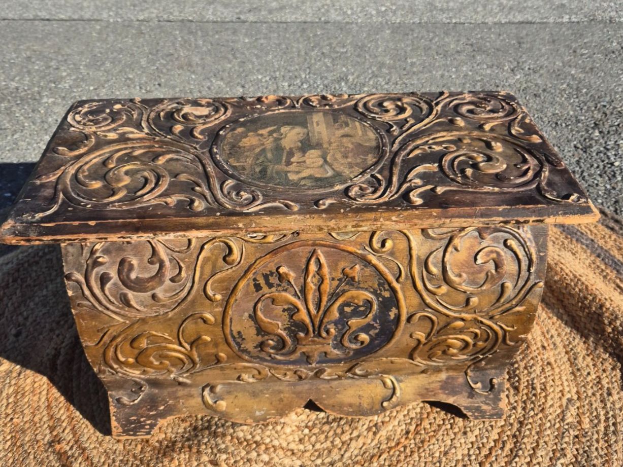 Cassapanche: Coffre ancien à restaurer – Usato da Fully venduto da tameab