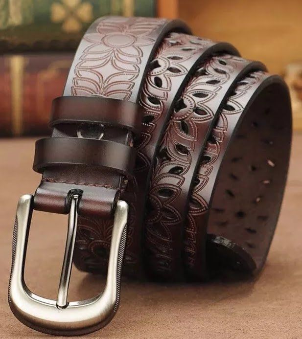 Gürtel: Hübscher Leder Gürtel, mit Blumenmuster – Neu und originalverpackt aus Gattikon von myartshop 2