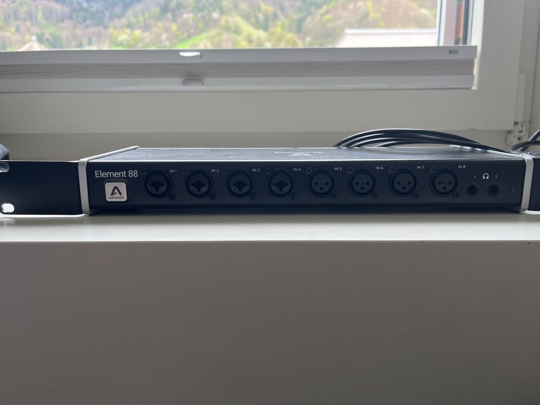 Apogee Attrezzatura per studi di registrazione: Apogee Element 88 (inkl. Thunderbolt Kabel+Rackmount) – Usato da Mollis venduto da diligan 1