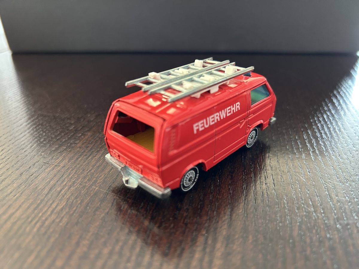 Volkswagen Modellautos: VW Transporter Feuerwehr – Defekt aus Islisberg von Nawi2000 2