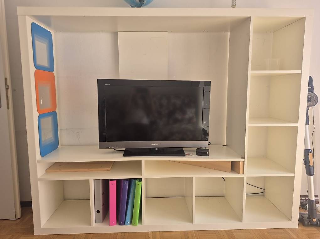 Regale: Mobile ikea – Defekt aus Lugano von Da.teresa