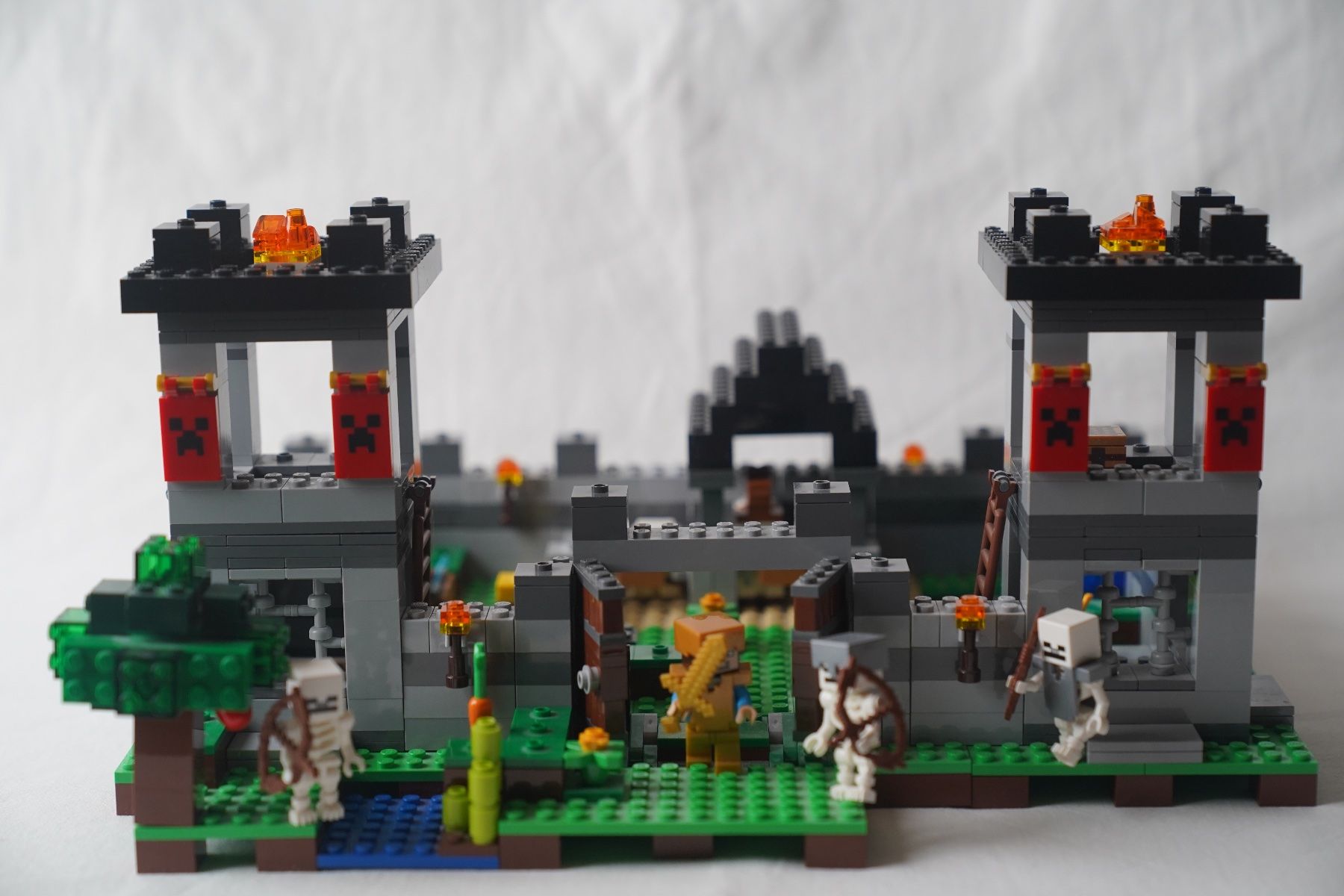Lego Baukästen: Die Festung 21127 - Lego Minecraft 100% – Gebraucht aus Effretikon von eli_n269