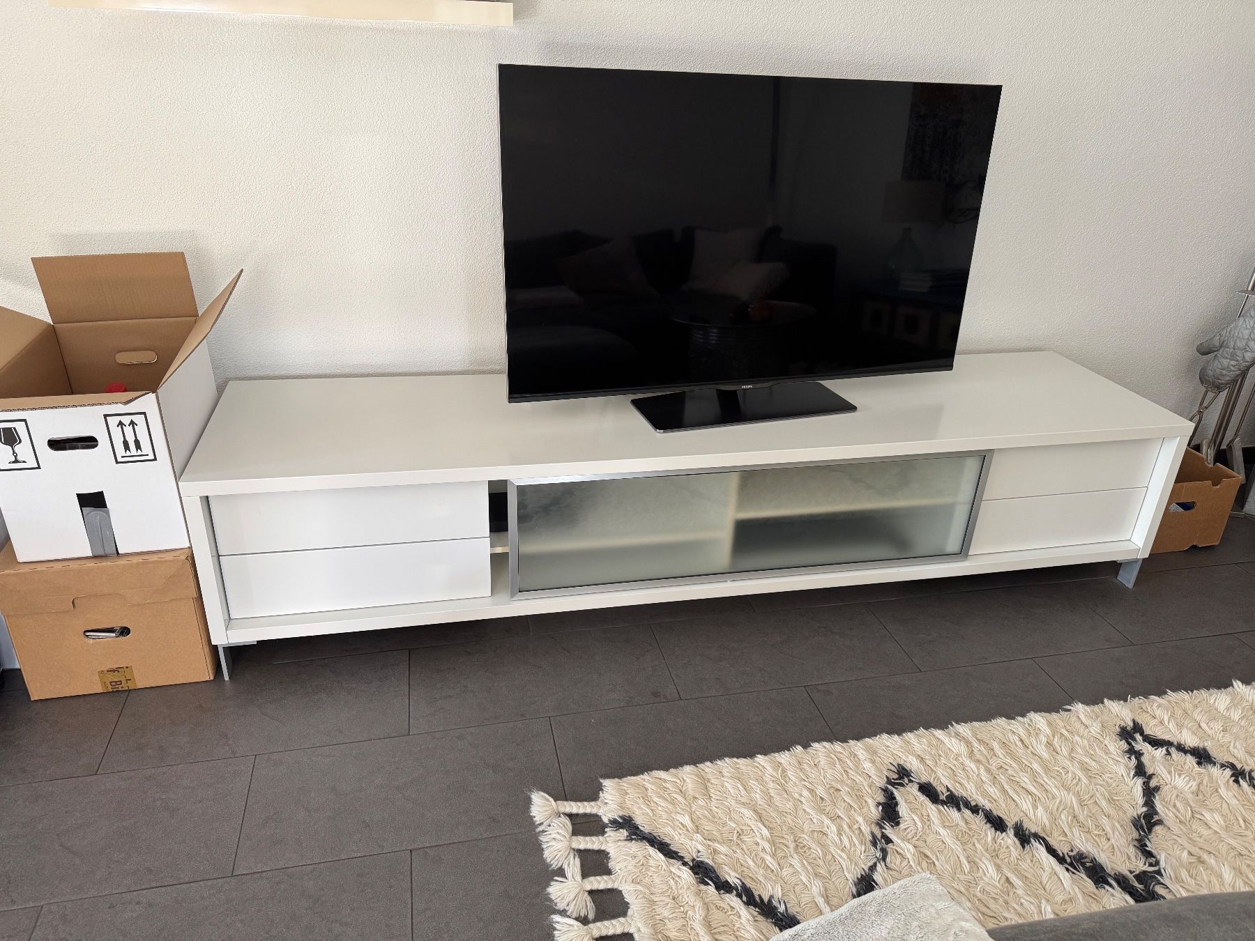 Meubles TV: Fernsehmöbel - weiss Hochglanz – D'occasion à Einsiedeln par Rona