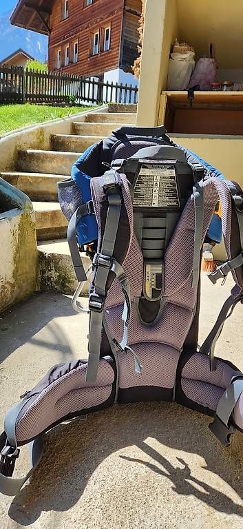 Deuter Marsupi portabebè: Deuter Kid Comfort II – Usato da Frutigen venduto da gpt_9rs5 1