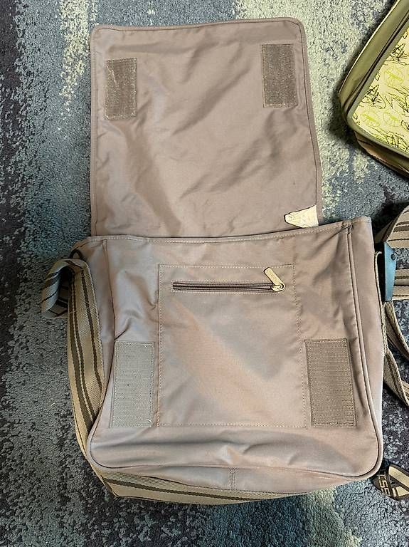 Taschen: LÄSSIG 3 Taschen Messenger – Gebraucht aus Zürich von veram1981 4
