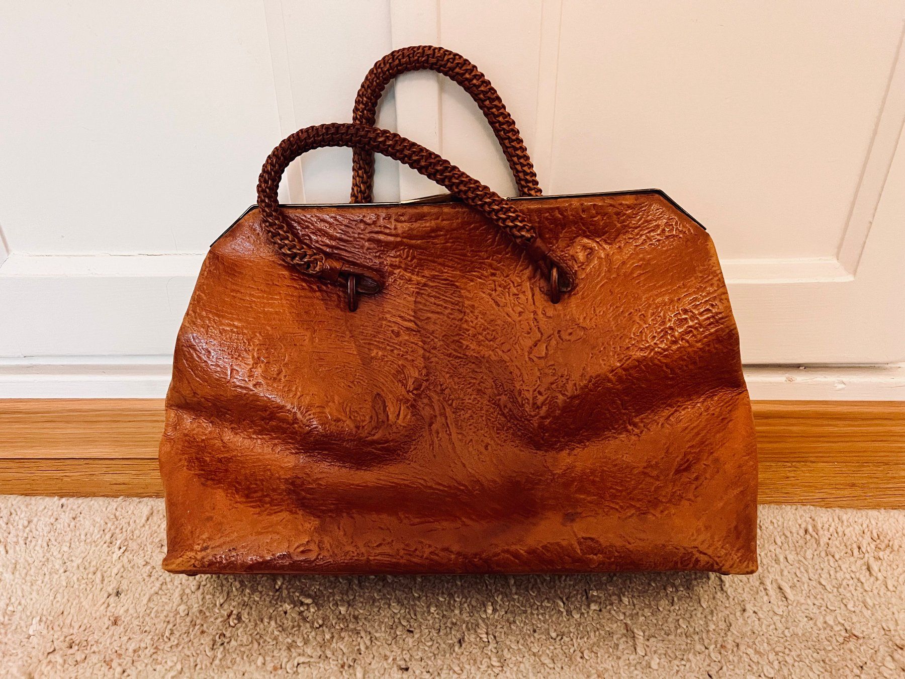 Borse da donna: Vintage Handtasche aus Leder – Usato da Zürich venduto da 411osmanbey 1