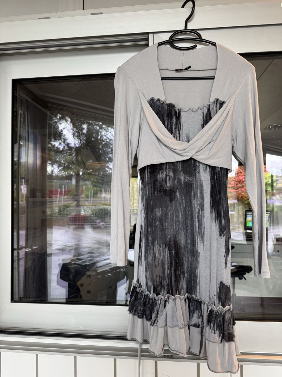 Vestiti: Robe longue manche – Usato da Grand-Lancy venduto da Didine015
