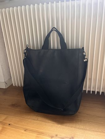 Wasserdichte Tasche vom Rains
