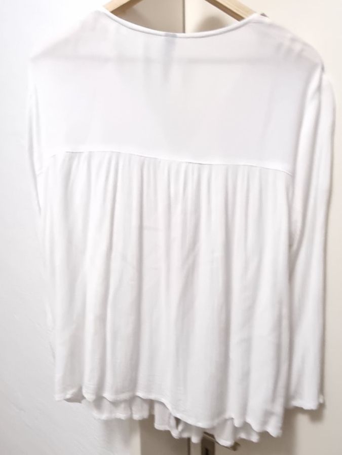 Camicette: Bluse, bestickt  Gr. 40 – Usato da Geroldswil venduto da Agapanthus22 2