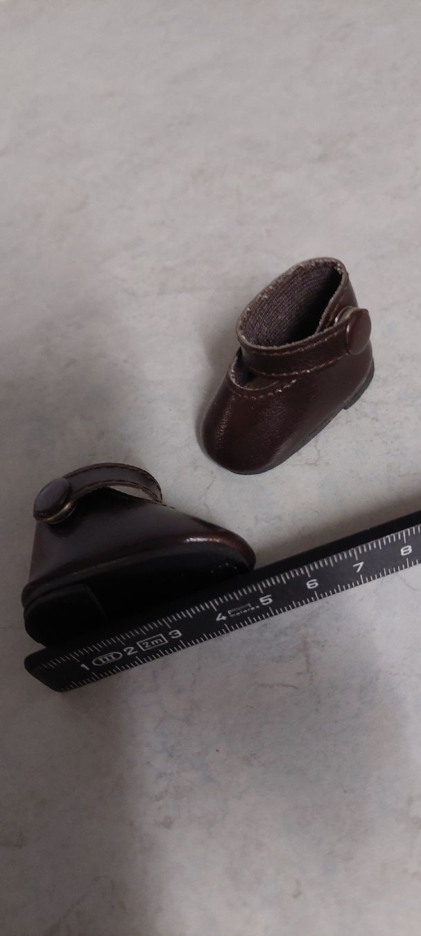 Puppen: 5 Paar Puppenschuhe  – Gebraucht aus Muri AG von nindo1 3